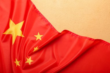 Renkli arka planda Çin Halk Cumhuriyeti Ulusal Bayrağı