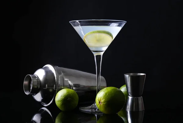 Glass Tasty Margarita Cocktail Dark Background — Stock Photo, Image