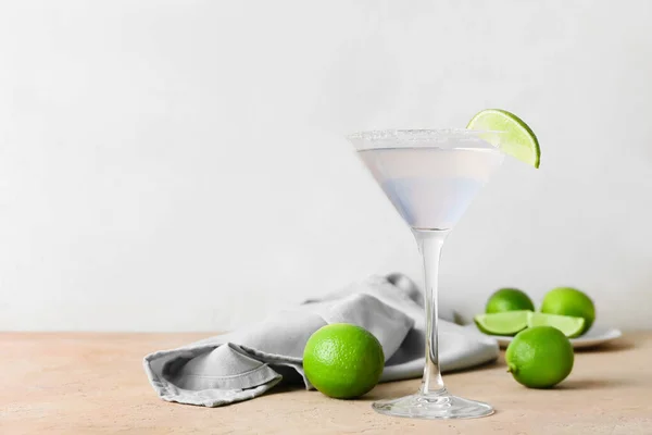 Glass Tasty Margarita Cocktail Light Background — Stock Photo, Image