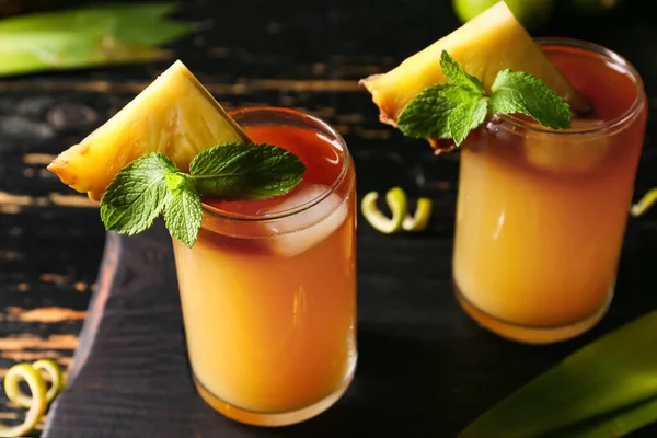 Glasses Tasty Mai Tai Cocktail Dark Wooden Background Closeup — Stock Photo, Image