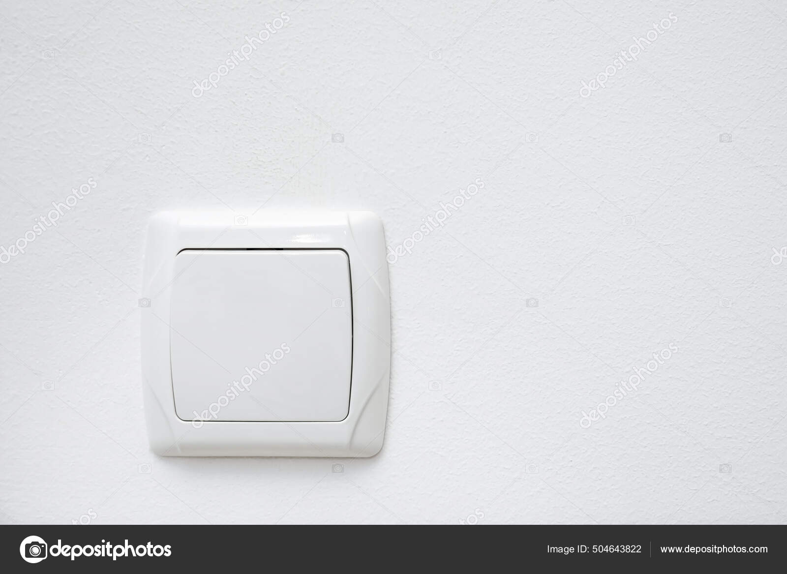 Interruptores De Luz En Pared Foto de stock y más banco de