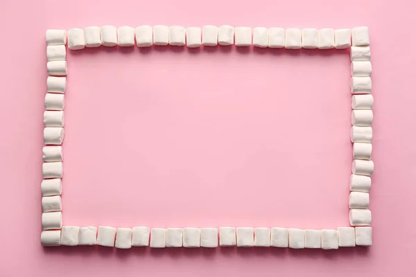 Quadro Feito Saborosos Marshmallows Fundo Cor — Fotografia de Stock
