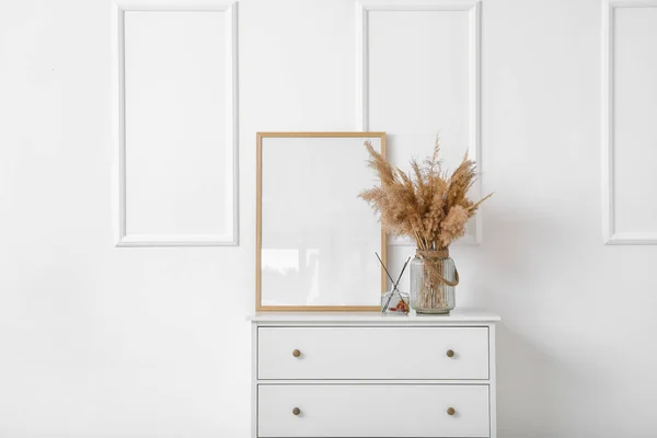 Vase Dry Reeds Blank Frame Chest Drawers Room — Stock Photo, Image