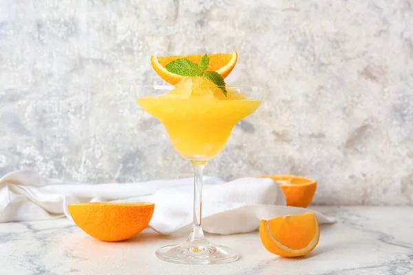 Склянка Апельсинового Коктейлю Маргарита Світлому Фоні — стокове фото