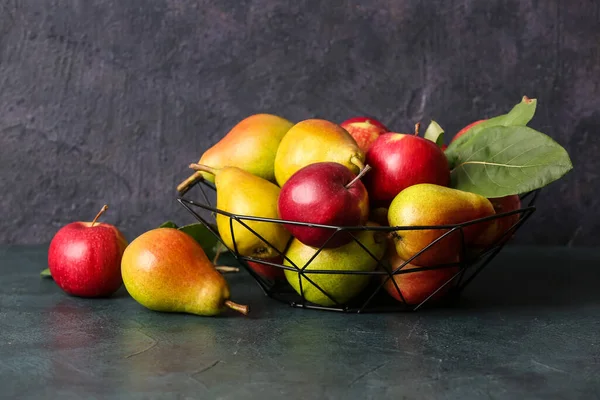 Basket Ripe Pears Apples Dark Background — Stock Photo, Image
