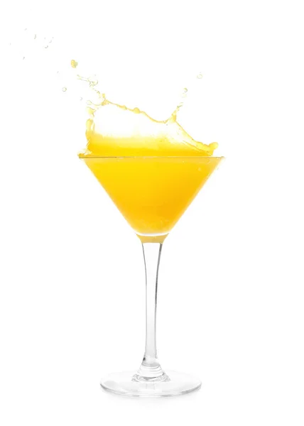 Glas Leckere Orange Margarita Mit Spritzern Auf Weißem Hintergrund — Stockfoto