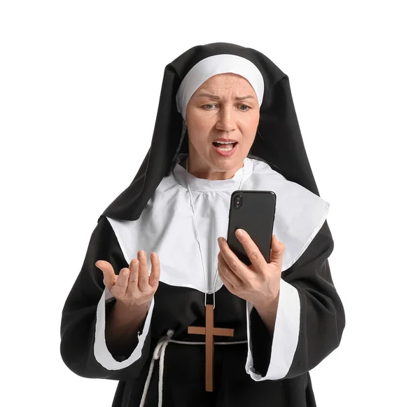 Displeased Mature Nun Using Mobile Phone White Background — Stock Photo, Image