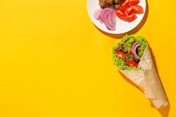 Lekkere Fajitas Groenten Kleur Achtergrond — Stockfoto