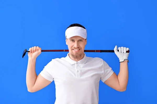 Schöner Männlicher Golfer Auf Farbigem Hintergrund — Stockfoto