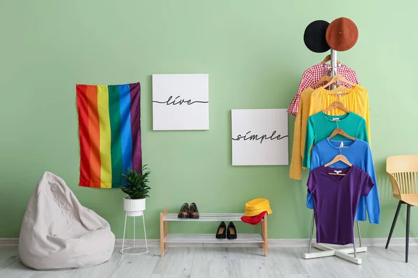 Interno Elegante Corridoio Con Bandiera Lgbt — Foto Stock