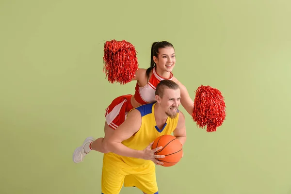 Группа Поддержки Баскетболист Цветном Фоне — стоковое фото