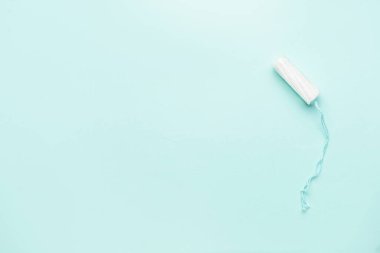 Renk arkaplanı üzerinde tampon, üst görünüm