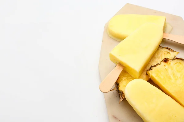 Board Tasty Pineapple Popsicle White Background — Stock Photo, Image