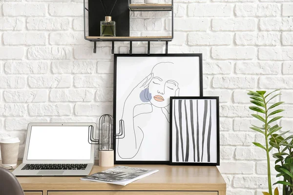 Modern Workplace Laptop White Brick Wall — Stock Photo, Image