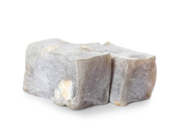 Beyaz arka planda izole edilmiş lezzetli Türk lokumu