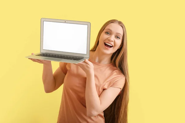 Beautiful Young Woman Holding Laptop Blank Screen Color Background — Stock Photo, Image