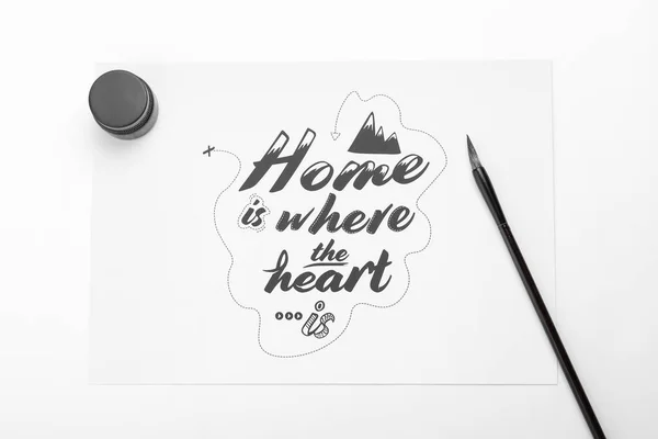 Papír Textem Home Heart Brush White Background — Stock fotografie