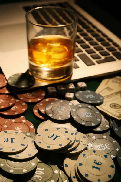 Poker Chips Glass Beverage Dices Laptop Table Casino — Stock Photo, Image