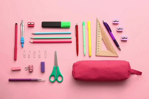 Composición Con Estuche Lápiz Papelería Sobre Fondo Color —  Fotos de Stock