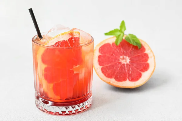 Glass Tasty Tequila Sunrise Cocktail Grapefruit Light Background — Stock Photo, Image