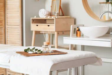 Modern kaplıca salonunun içi