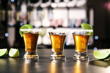 Barda limonlu tekila.