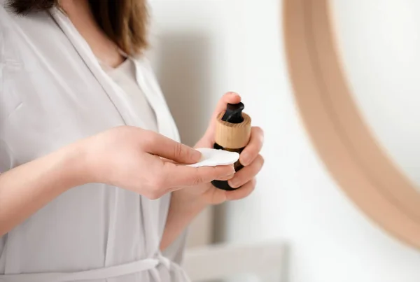 Beautiful Young Woman Removing Makeup Home Closeup — Stock Photo, Image