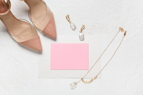 Blank Card Jewelry Shoes White Background — Stock Photo, Image