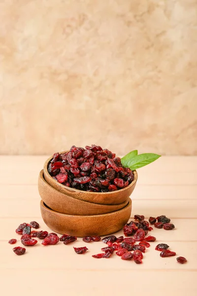 Bowl Tasty Dried Cranberries Table — Stock Photo, Image