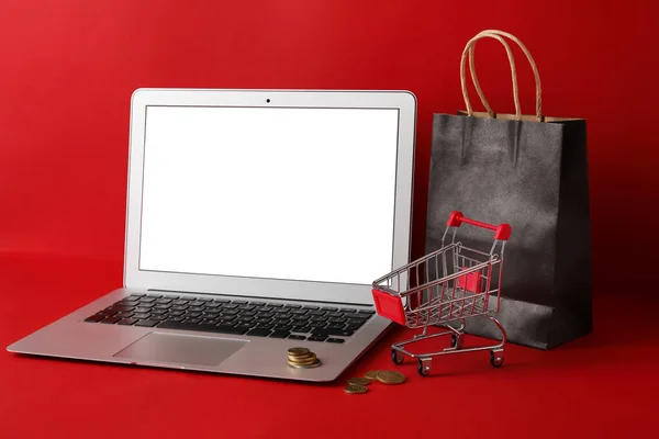 Laptop Shopping Cart Bag Color Background Black Friday Sale — Stock Photo, Image