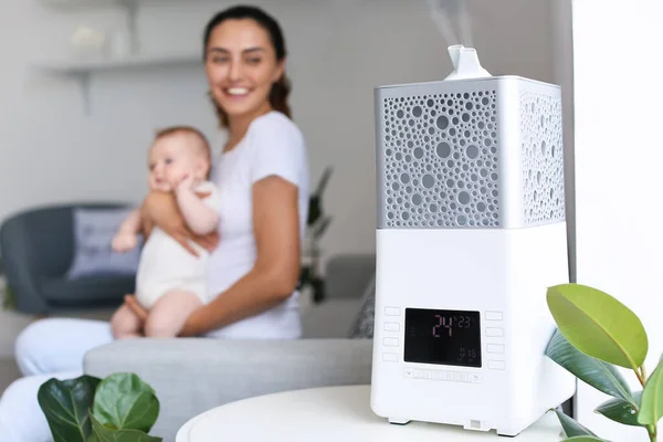 Modern Humidifier Room Mother Her Baby — Stock Photo, Image