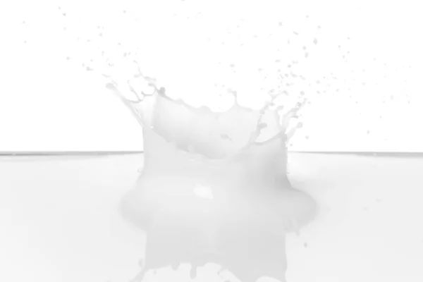 Kawałki Mleka Białym Tle — Zdjęcie stockowe