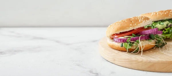 Wooden Board Tasty Vegetarian Burger Table Closeup — Stock Photo, Image