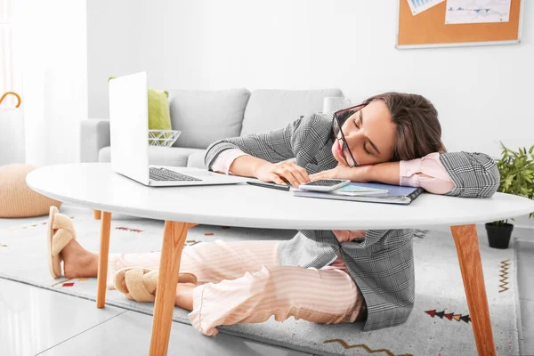 Young Businesswoman Falling Asleep Work Home — Stock Photo, Image