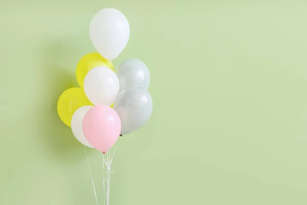 Luftballonger Grön Bakgrund — Stockfoto