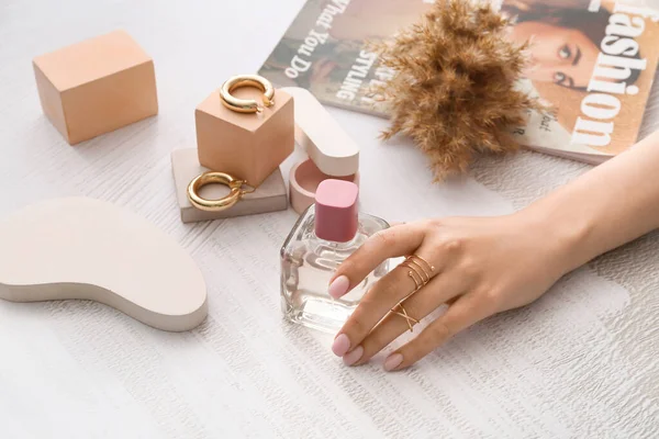 Female Hand Beautiful Manicure Holding Bottle Perfume Light Background — Stock Photo, Image