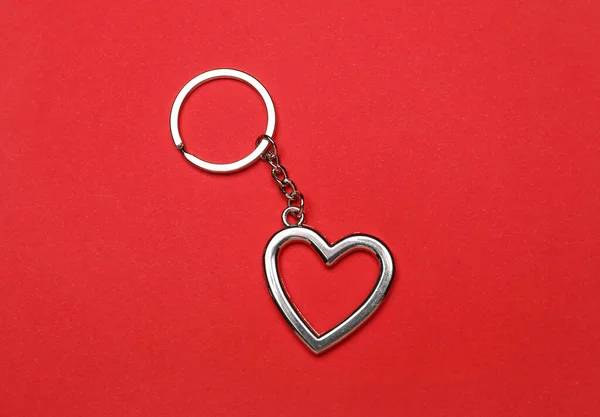 Heart Shape Keychain Color Background — Stock Photo, Image