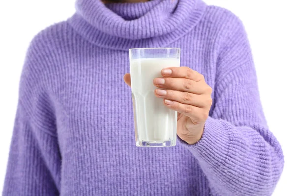 Jonge Vrouw Met Glas Melk Witte Achtergrond Close — Stockfoto