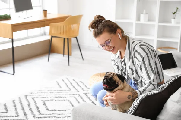 Young Woman Cute Pug Dog Home — Stock Photo, Image