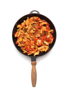 Beyaz arka planda lezzetli Fajita ile kızartma tavası