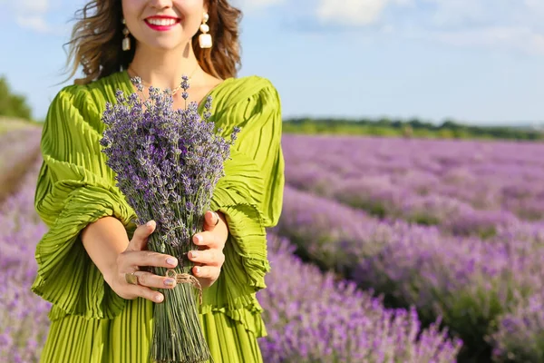 Beautiful Young Woman Lavender Field — Stock Photo, Image