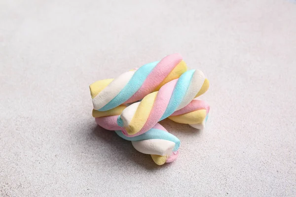 Smaklig Färgglada Marshmallows Ljus Bakgrund — Stockfoto