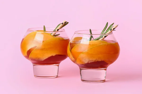 Bril Van Koude Meloen Cocktail Roze Achtergrond — Stockfoto