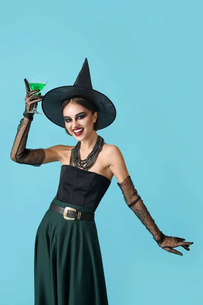 Belle Jeune Femme Costume Halloween Sorcière Sur Fond Couleur — Photo