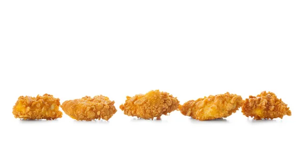 Вкусный Жареный Цыпленок Попкорн Белом Фоне — стоковое фото