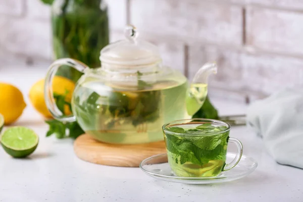 Glass Cup Tasty Mint Tea Table Closeup — Stock Photo, Image