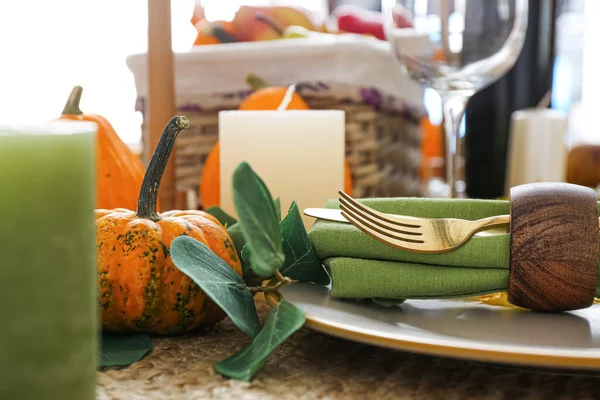 Beautiful Table Setting Fresh Pumpkin Closeup — Stock Photo, Image