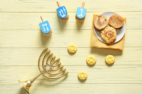 Tasty Cookies Potato Pancakes Hanukkah Celebration Dreidels Menorah Color Wooden — Stock Photo, Image