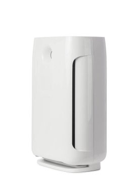 Modern hava temizleyicisi beyaz arkaplanda izole edildi