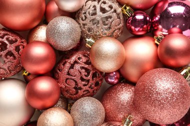 Arka planda birçok Noel balosu